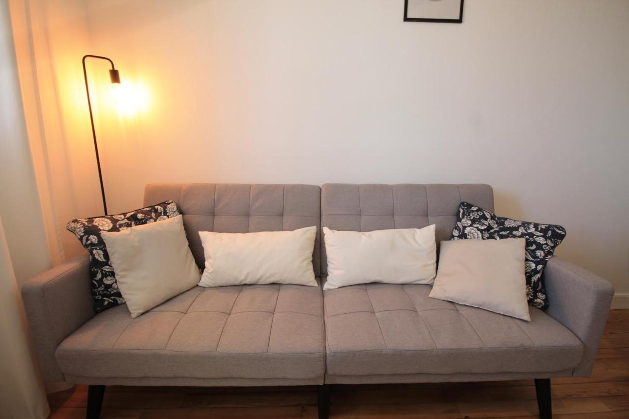 Lacolline-Ponthebert,Com - Appartement Entier Renove -Grand Parking Gratuit, Tout Equipe, Confortable, Netflix Et Amazon Prime Gratuits Et Illimites, Matelas Emma, Lave Linge, Vue Sur La Vallee, Rdc Exteriér fotografie